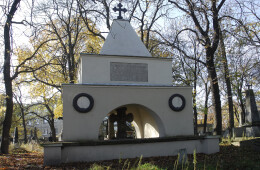 Grobowiec (12)