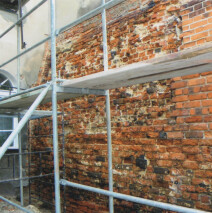 Mur(12)