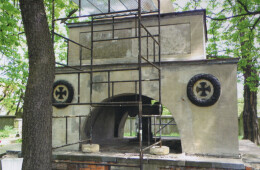 Grobowiec (8)
